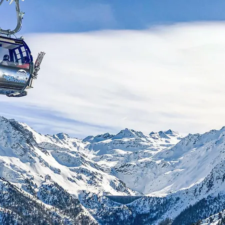 Dejo A Dzeu By Interhome