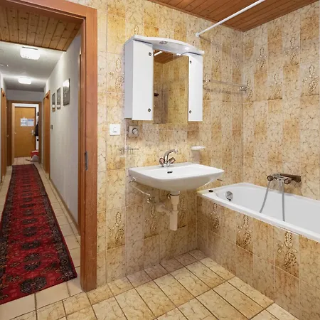 Dejo A Dzeu By Interhome *